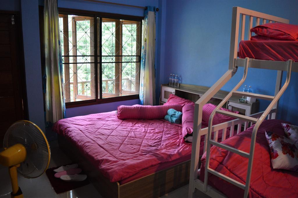 Monkey House Hotel Pai Luaran gambar